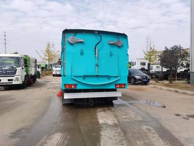 高效環(huán)衛(wèi)新標(biāo)桿 國(guó)六東風(fēng)天錦12方掃路車(chē)深度解析